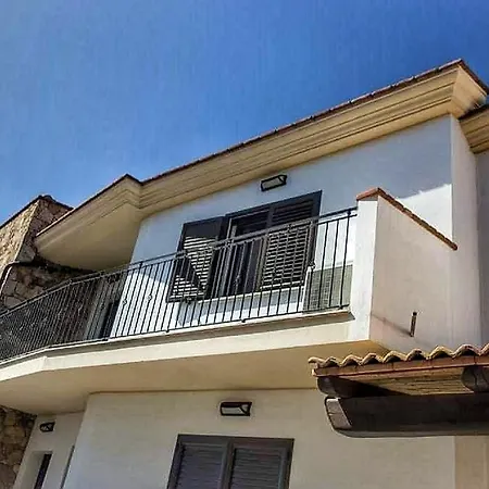 Bed & Breakfast Is Callelleddus
