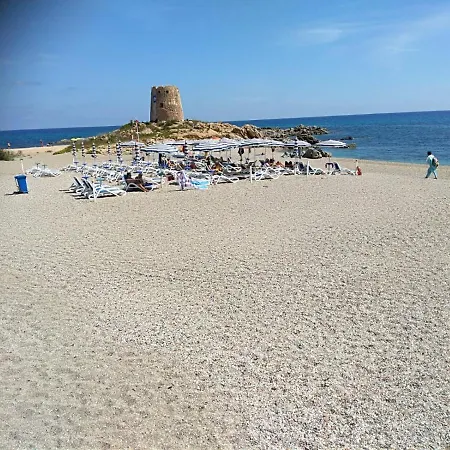 Is Callelleddus * Bari Sardo